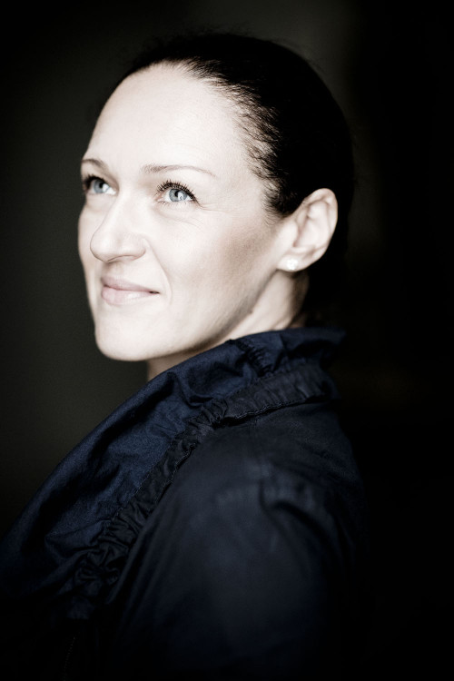 Angela Yoffe